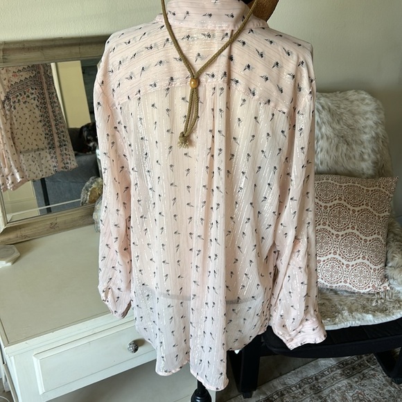 Style & Co XXL baby pink semi share button down Boho floral metallic blouse​​​ - Picture 8 of 14